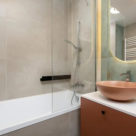 Cozy With Garden And Place To Work By Renters דירה *